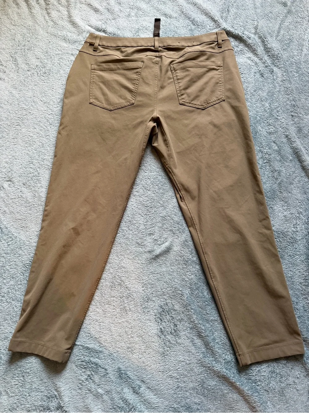 lululemon athletica Men's olive green Chino-Style Pants